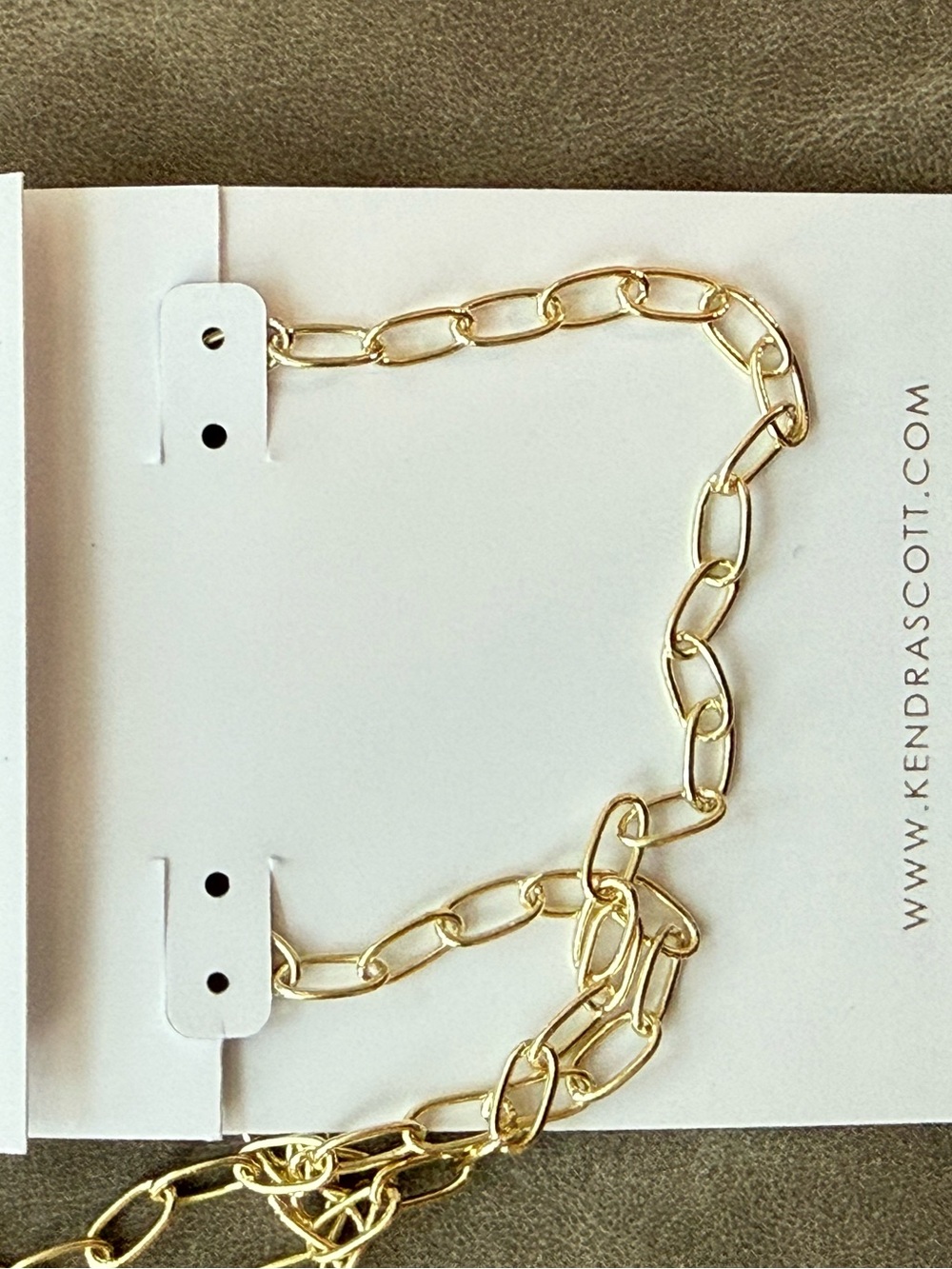 Kendra Scott Ari Gold Heart Toggle Pendant Necklace NEW - Picture 3 of 3